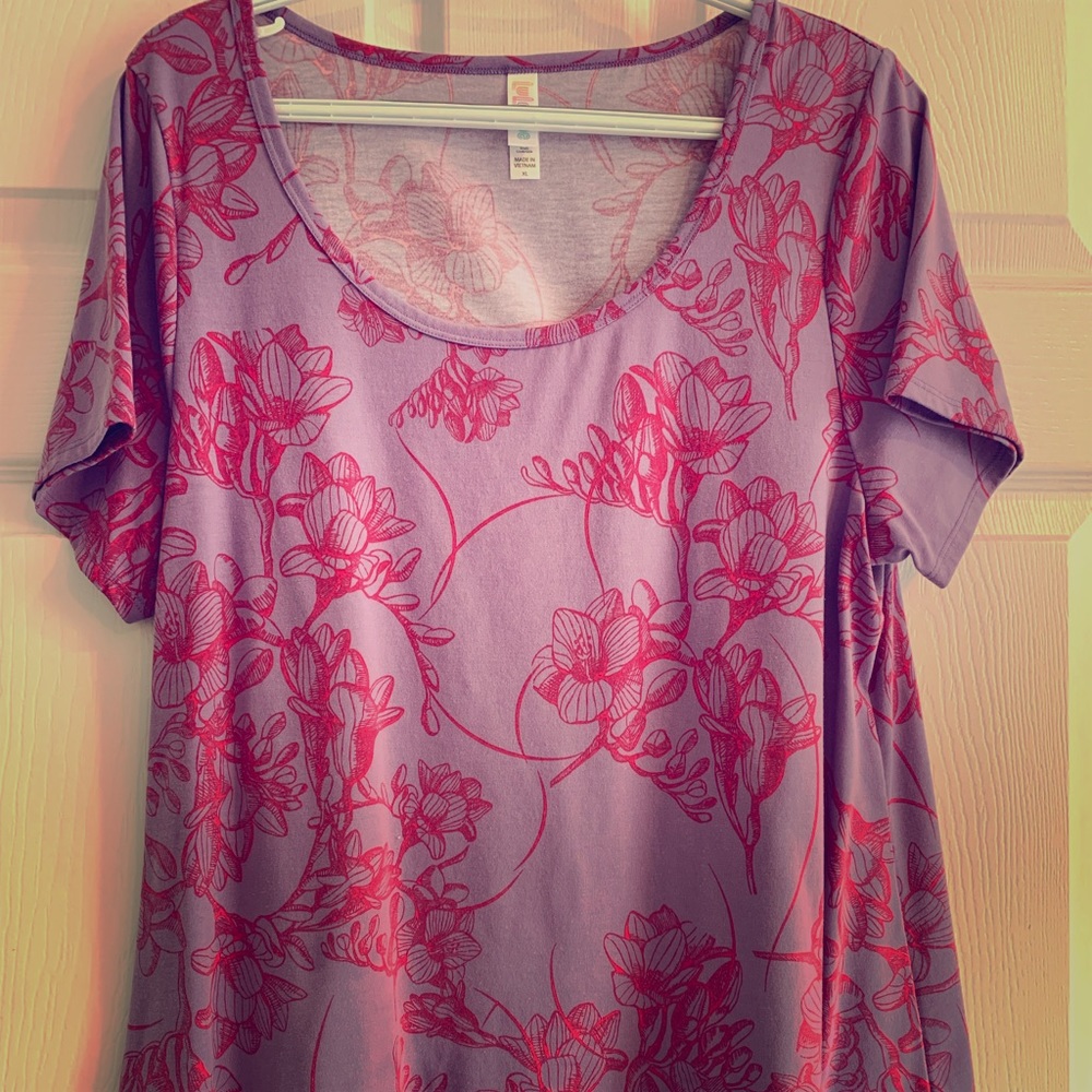 Lularoe classic T